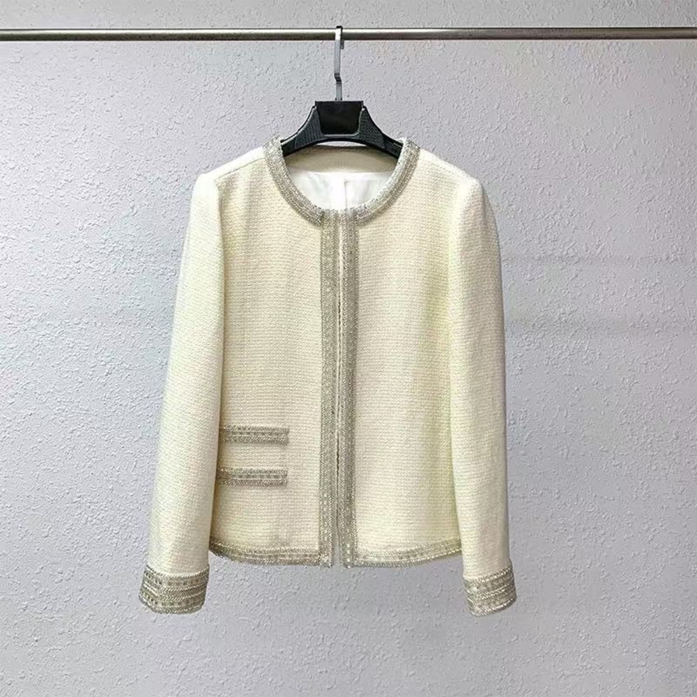 Chic Cream Blazer with Silver Trim Size M